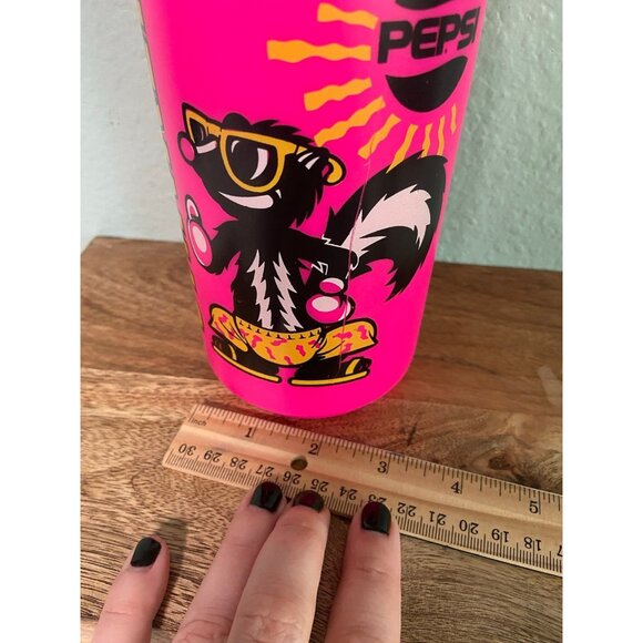 Vintage Pepsi Plastic Stinker Hot Pink Animal Tumbler with Lid and Straw‎ - Picture 3 of 12
